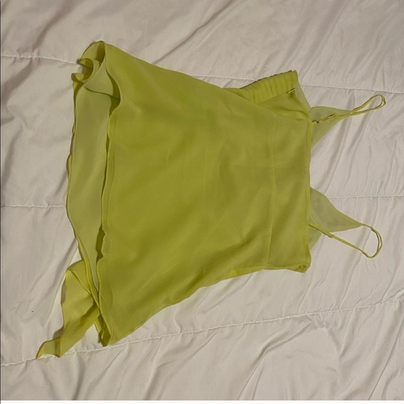 En Français Green Flowy Tank Top - Picture 4 of 7